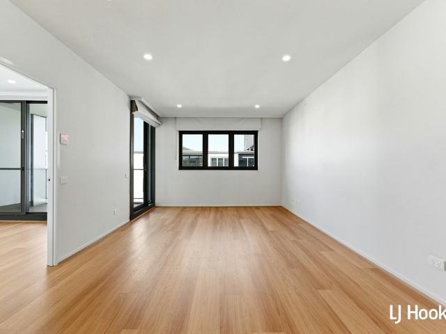 701/102 Northbourne Avenue, Braddon ACT, Belconnen