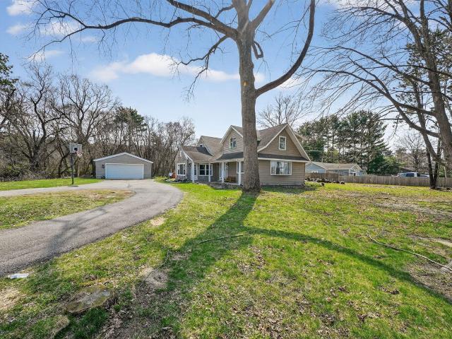 70111 Fir Road