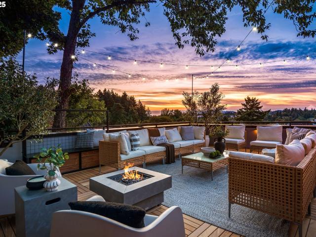 701 1st St, Lake Oswego, OR 97034 | MLS #577727