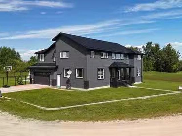 701 Bay Street, Hudson Bay, SK, S0E 0Y0 house for sale List.