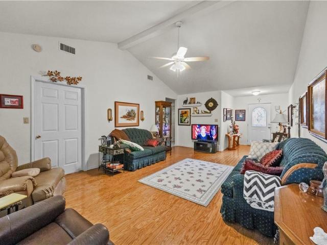 701 E Parkwood Drive