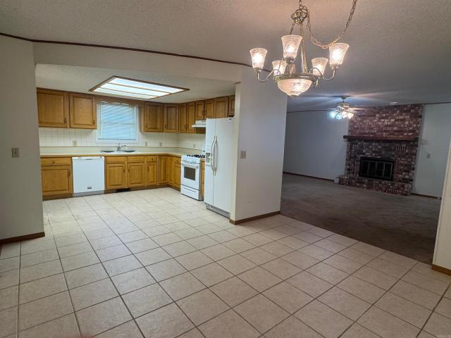 701 Elizabeth Dr