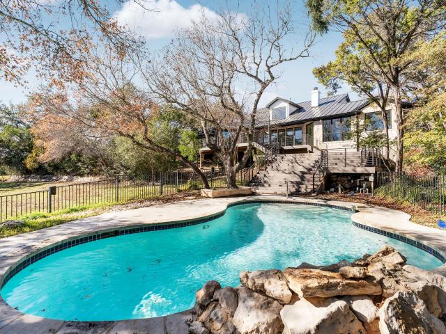 701 Furlong Dr