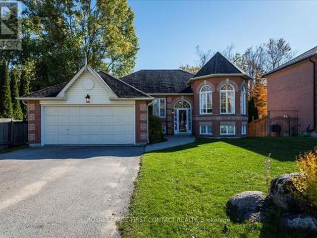 701 Happy Vale Drive, Innisfil, ON, L9S 2E6 house for sale | Listing ID N12752 | Royal LePage