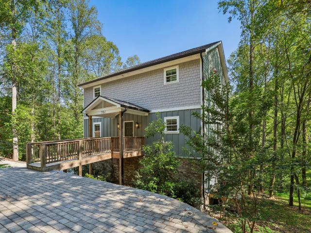 701 Harbor Dr