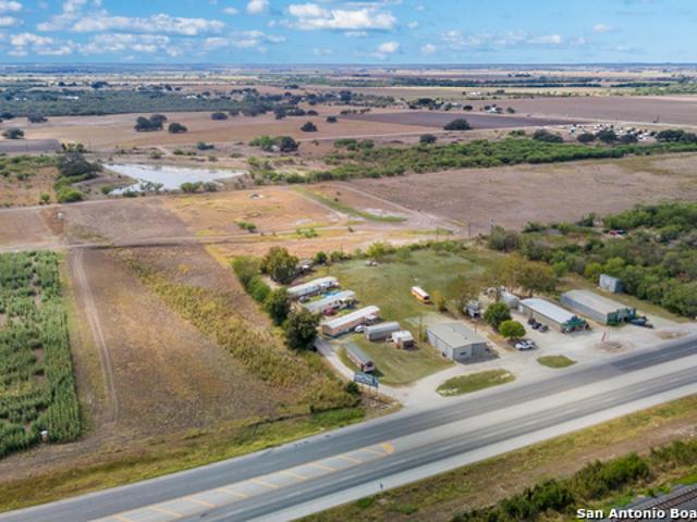 701 Hwy 90