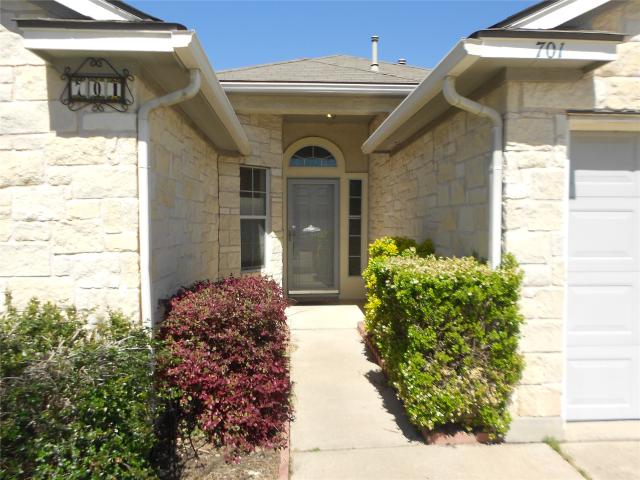 701 Los Robles Rd, Leander, TX 78641 | MLS #1785