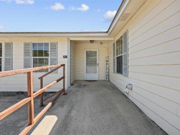 701 N 2nd St, Cranfills Gap, TX 76637 | MLS #21172