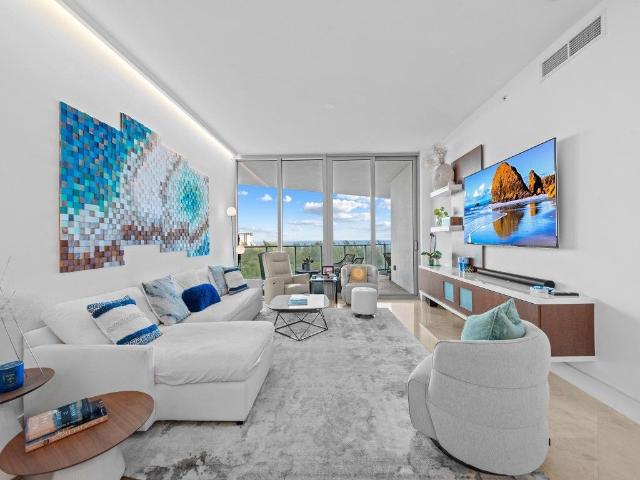 701 N Fort Lauderdale Beach Boulevard, 704, Fort Lauderdale, FL