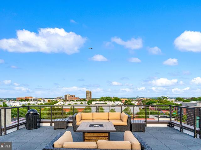 701 N Henry St, Unit 306, Alexandria, VA 22314 | MLS #VAAX2060