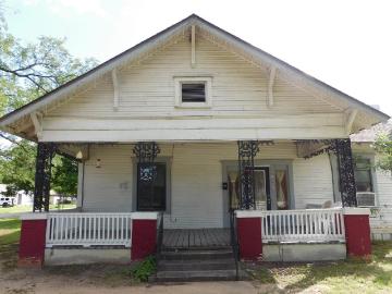 701 N Magnolia Avenue