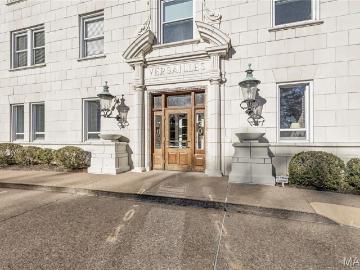 701 S Skinker Blvd, Unit 303, St. Louis, MO 63105 | MLS #26007
