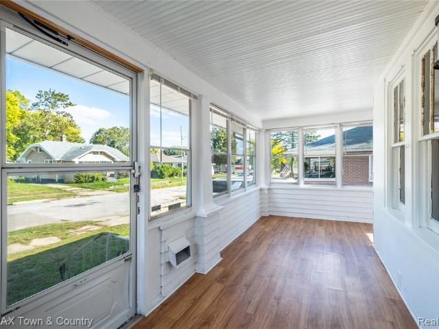 701 Saint Clair Avenue