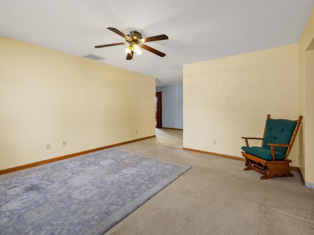 701 Shawnee Dr Drive
