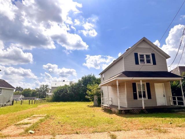 701 Sweetwater Ave