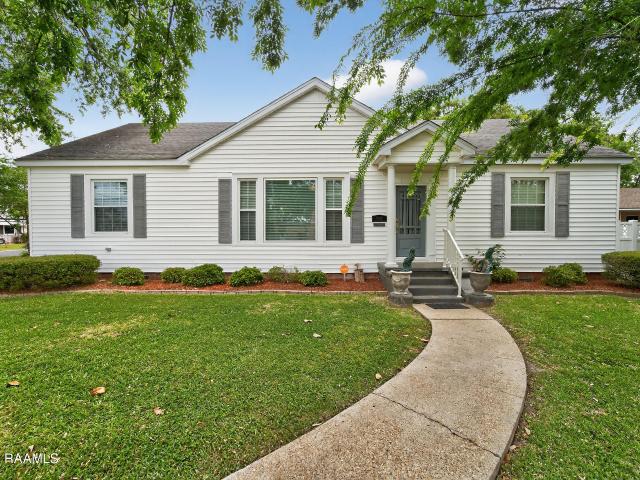 701 Parkview Dr, New Iberia, LA 70563 | MLS #RA2600002