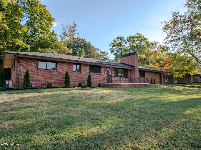 7020 Downing Drive