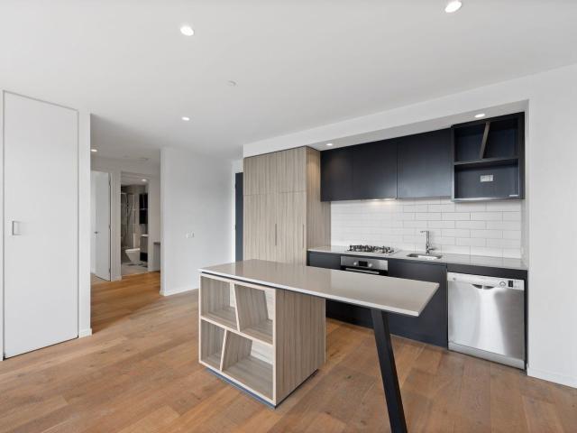 702/112 Burgundy Street, Heidelberg