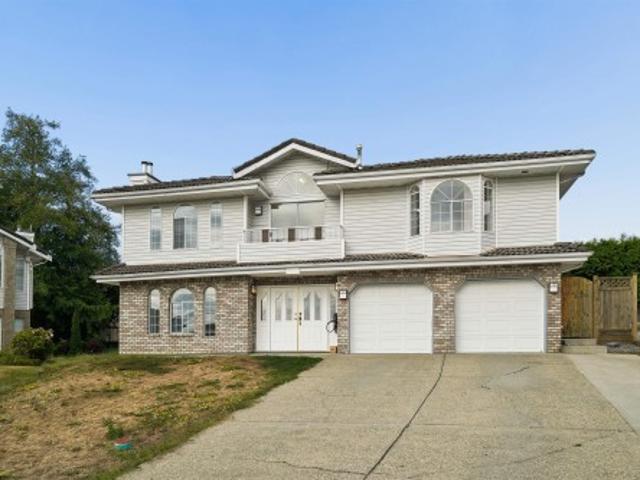 7021 A Street, Surrey, BC, V3W 0X5 house for sale | Listing ID R3178 | Royal LePage