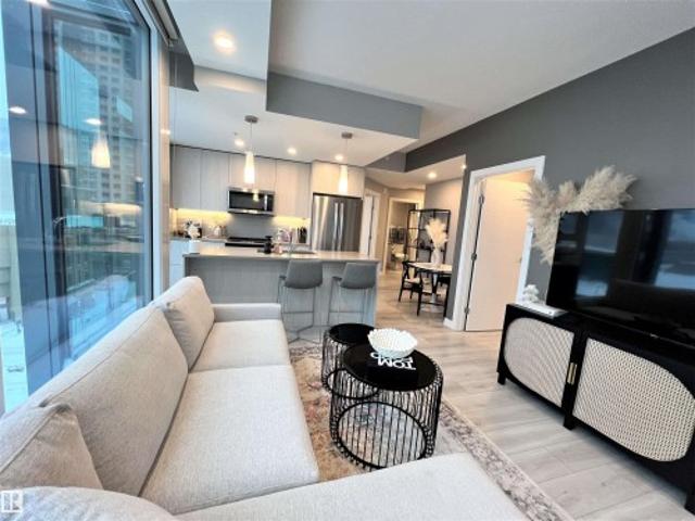 702 10180 St Nw, Edmonton, AB, T5J 0L1 condo for sale | Listing ID E4511 | Royal LePage