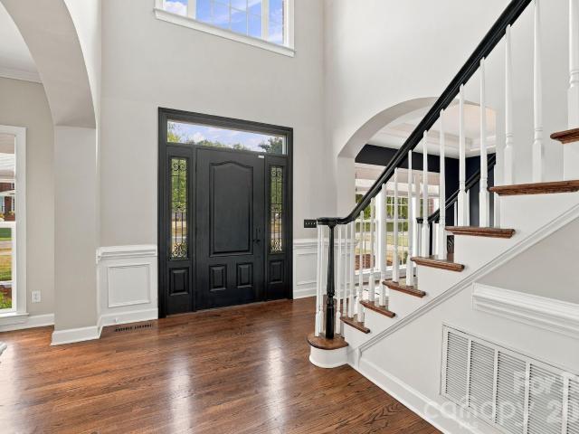 702 Carver Pond Lane