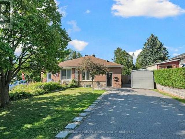 702 Crystal Street, Ottawa, ON, K1K 2G2 house for sale | Listing ID X13805 | Royal LePage