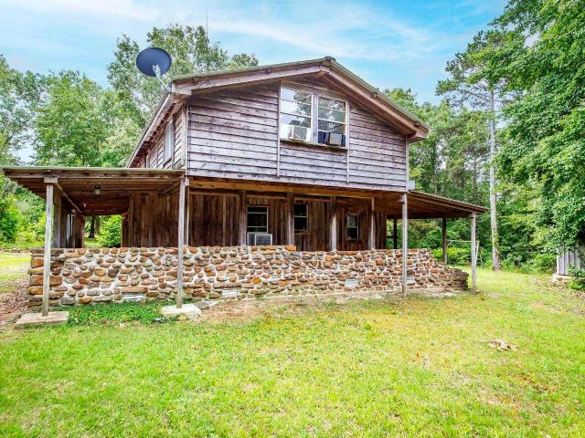 702 Ashwood Road