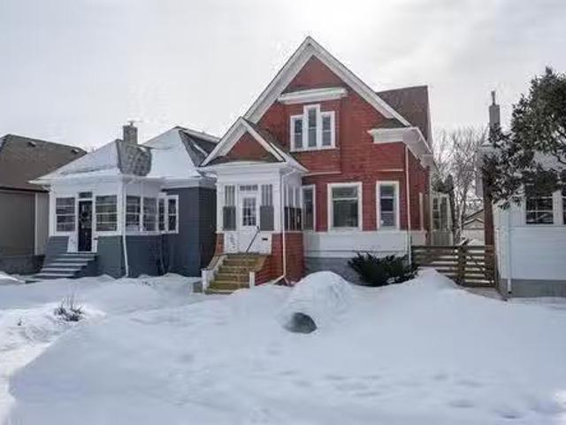 702 Beresford Ave, Winnipeg, MB, R3L 1J8 house for sale Lis.