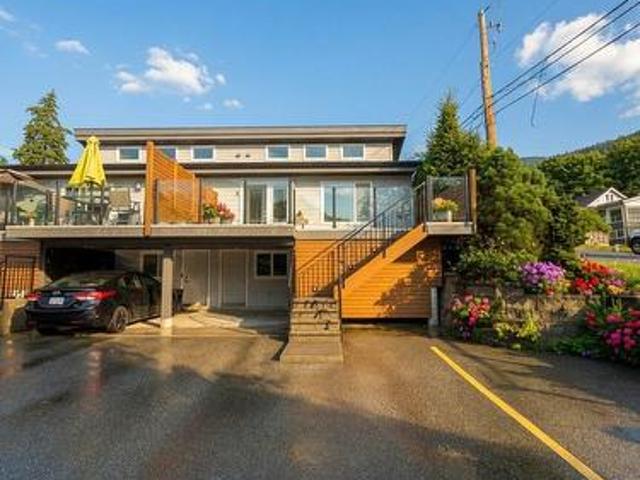 702 Fourth Street Unit# 8, Nelson, BC, V1L 2S8 house for sale | Listing ID 10393 | Royal LePage