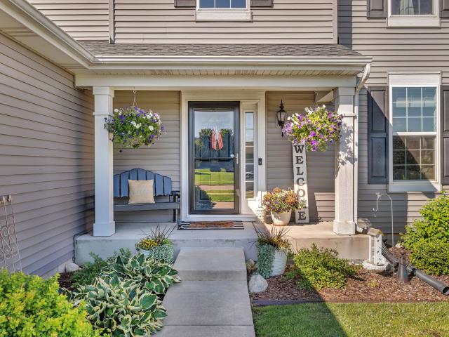 702 Kentshire Drive