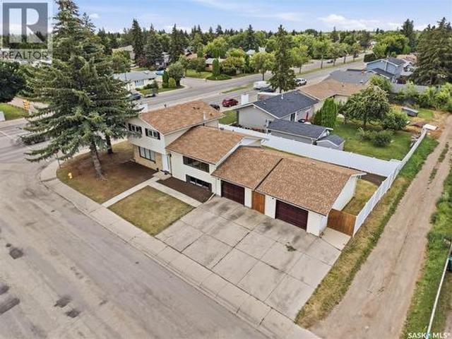 702 Mckercher Drive, Saskatoon, SK, S7H 3W7 house for sale | Listing ID SK048398 | Royal LePage