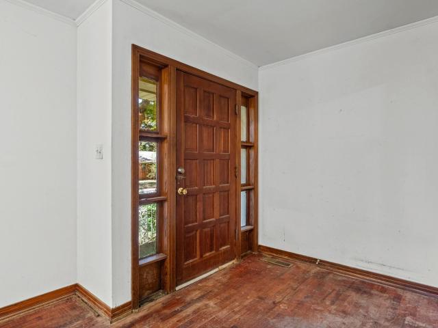 702 N. Spring St