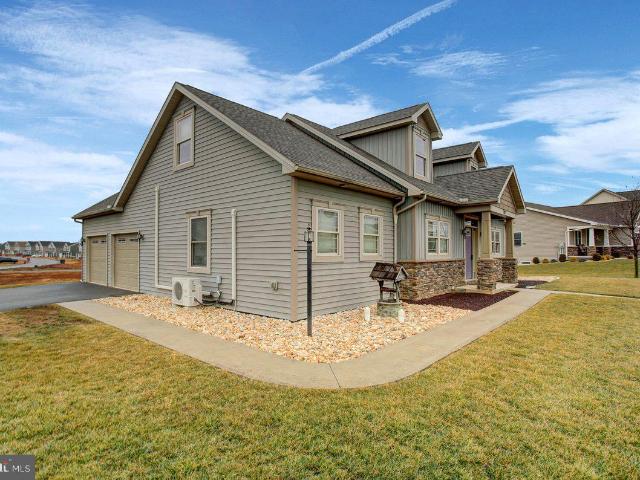 702 Southwood Dr, Shippensburg, PA 17257 | MLS #PACB2054