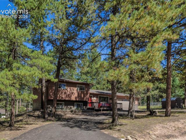 702 Sunnywood Loop