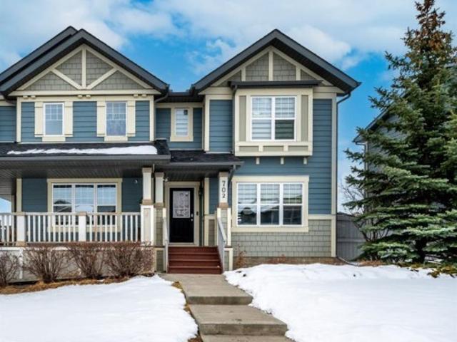 702 Panamount Boulevard Nw, Calgary, AB, T3K 0P7 house for sale | Listing ID A2348 | Royal LePage