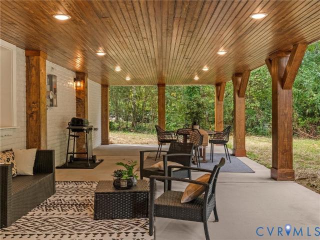 702 Westham Parkway
