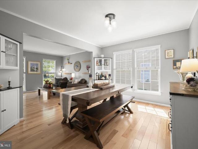 7036 Garden Walk