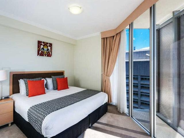 703/70 Mary St