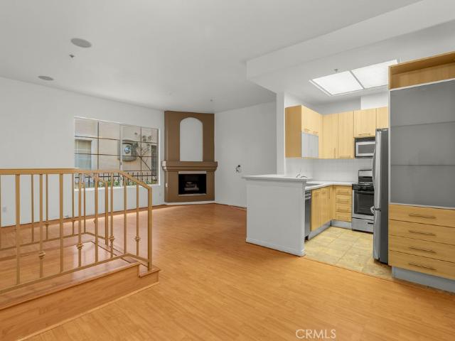 7037 La Tijera Boulevard C102