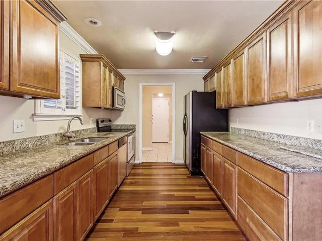 7031 Morrison Road