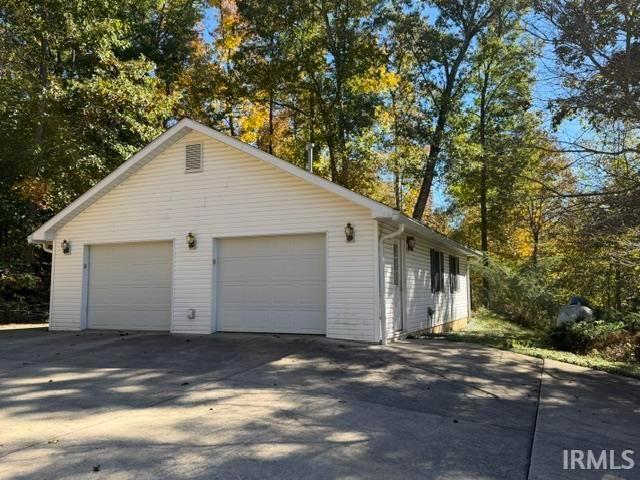 7032 S Burch Road