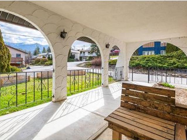 703 11Th Avenue N, Creston, BC, V0B 1G4 house for sale | Listing ID 10372 | Royal LePage