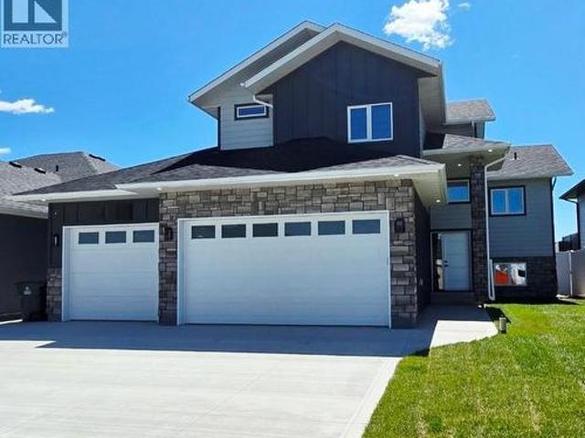 703 Ballesteros Crescent, Warman, SK, S0K 4S4 house for sale | Listing ID SK041280 | Royal LePage