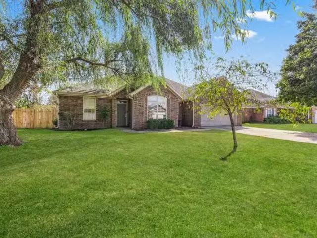 703 GRANT AVE, PRAIRIE GROVE, AR 72753