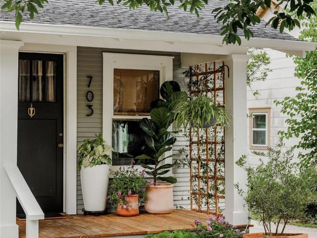 703 E 45th 1/2 St, Austin, TX