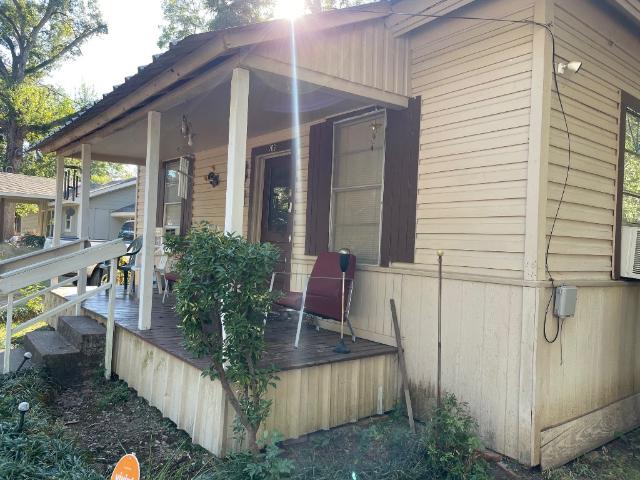 703 E Terrell Avenue