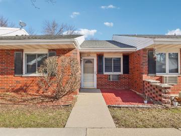 703 Kottke Dr, Madison, WI 53719 | MLS #2019