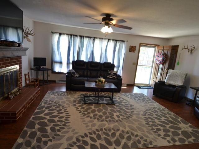 703 Meadow Lane