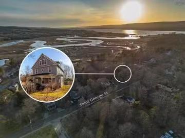 House for sale in Annapolis - Parking, Fireplace