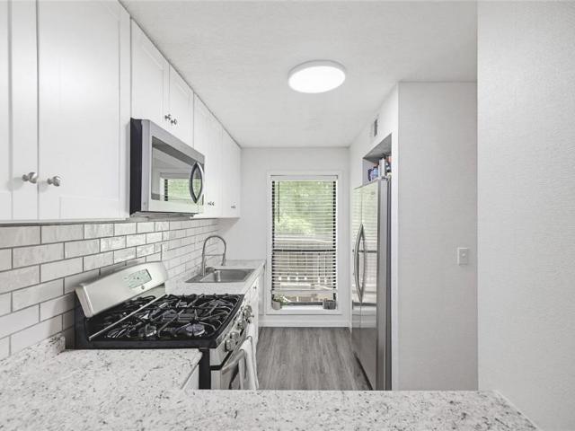 703 Woodcliff Dr, Sandy Springs, GA 30350 | MLS #7754